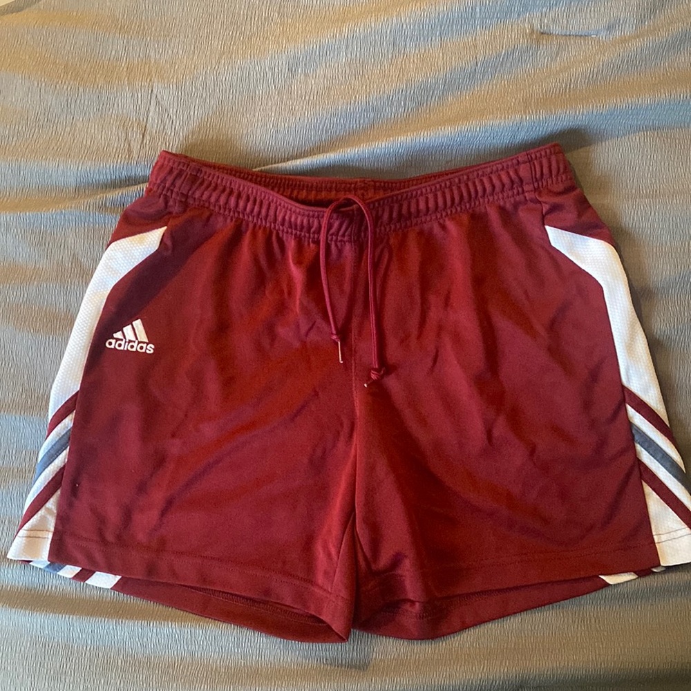 ADIDAS womens shorts 🩳✨